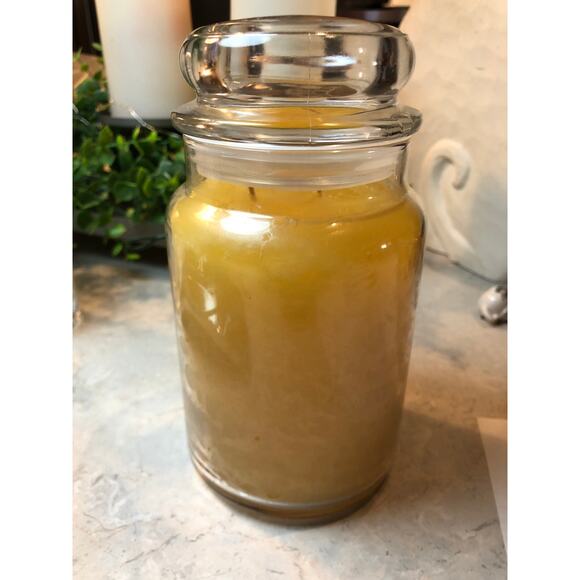 Village candle sugar cookie Large jar 21.25 ounce candle Wells, Maine - Picture 2 of 4